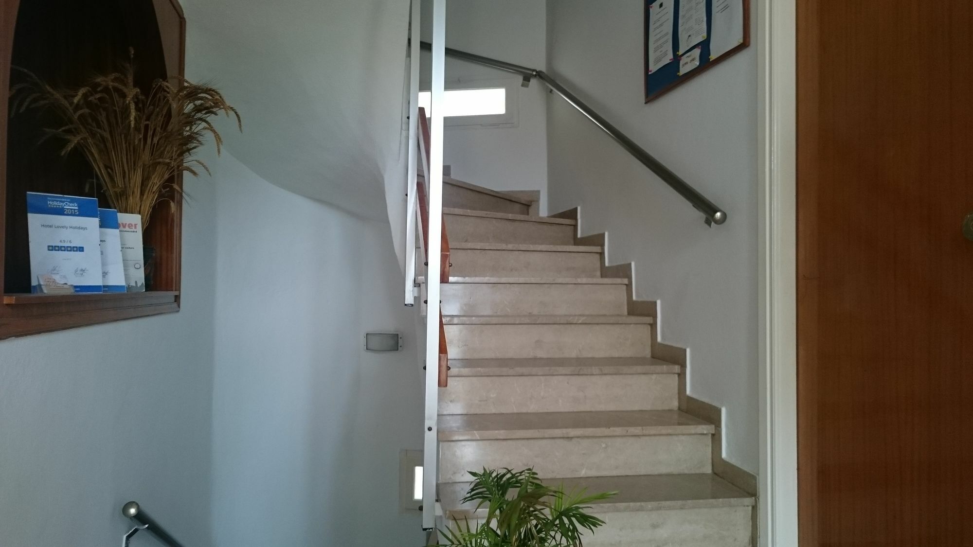Lovely Holidays Hotel Hersonissos  Esterno foto